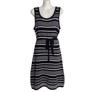 Banana Republic Factory, Striped Sleeveless Knit Dress w/Tie Belt, Sz M, Blk/Wht